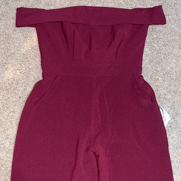 Dress The Population Julian Crepe Off The Shoulder Wide Leg Jumpsuit Burgundy S - Picture 4 of 11